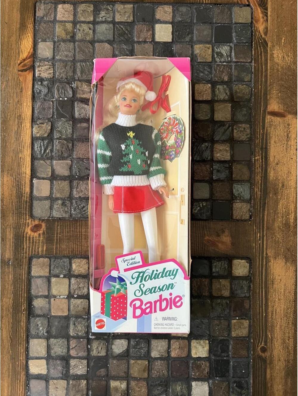 Vintage 1996 Holiday Season Barbie Special Edition #15581 🖤